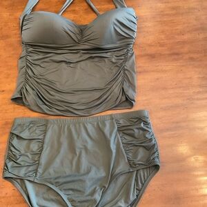 La Blanca 2 piece Tankini Set, Olive Green Size 16W